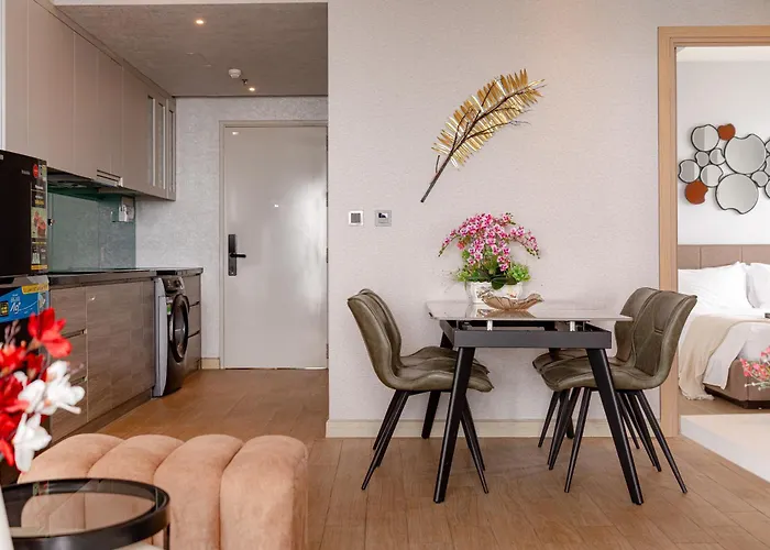 Lucky Two Bedroom *