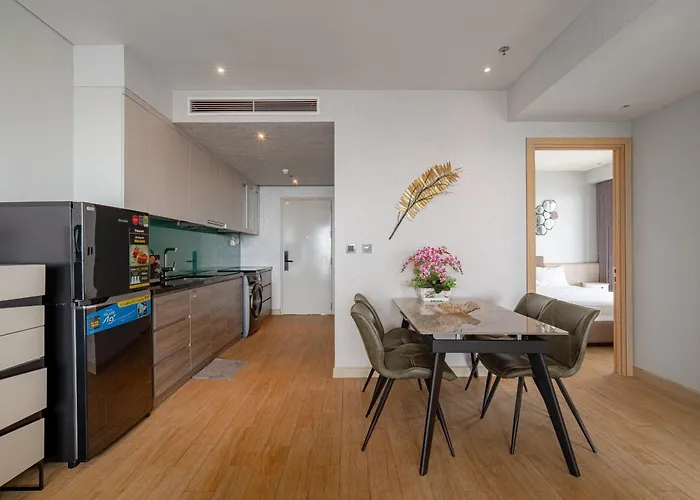 Lucky Two Bedroom *